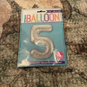 Nique Metallic Silver Number 5 Balloon
